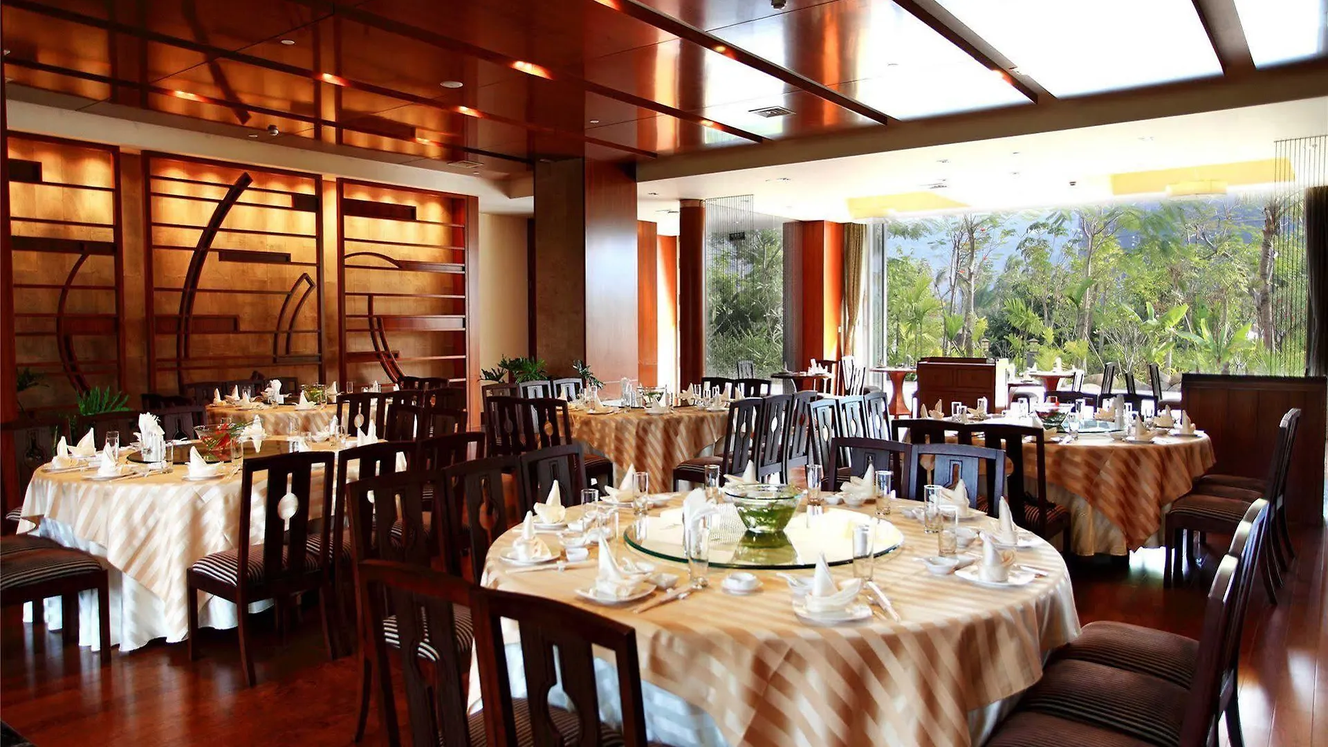 Mingshen Golf & Bay Resort San-ja Hotel
