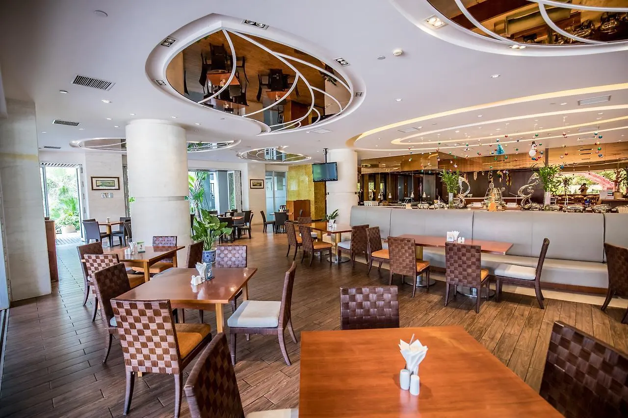 Mingshen Golf & Bay Resort San-ja 5*,
