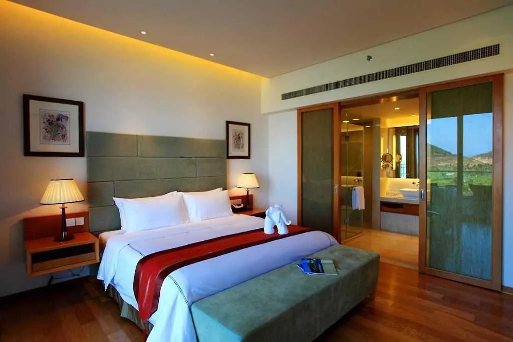 Hotel Mingshen Golf & Bay Resort Sanya