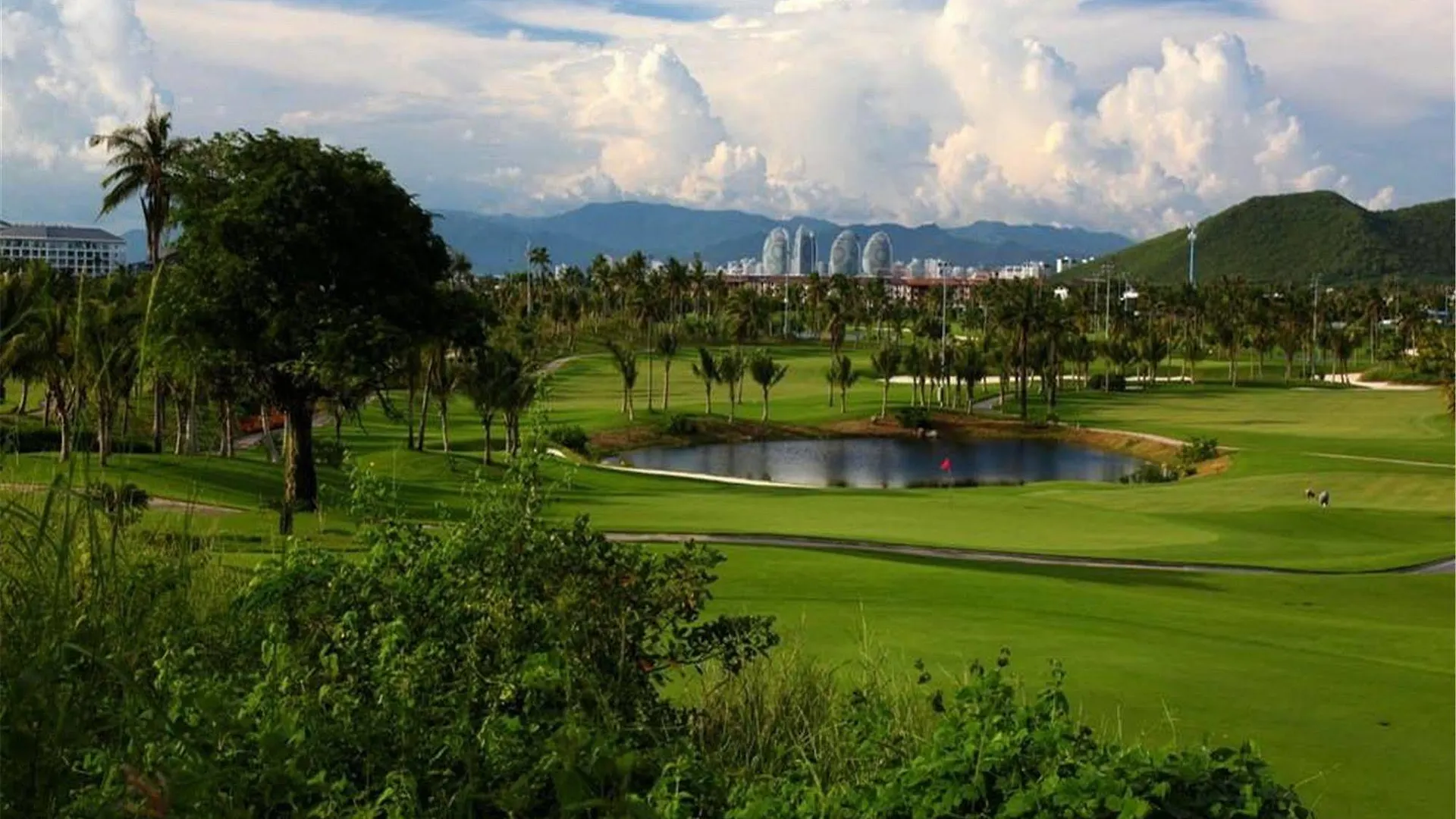 Hotel Mingshen Golf & Bay Resort Sanya