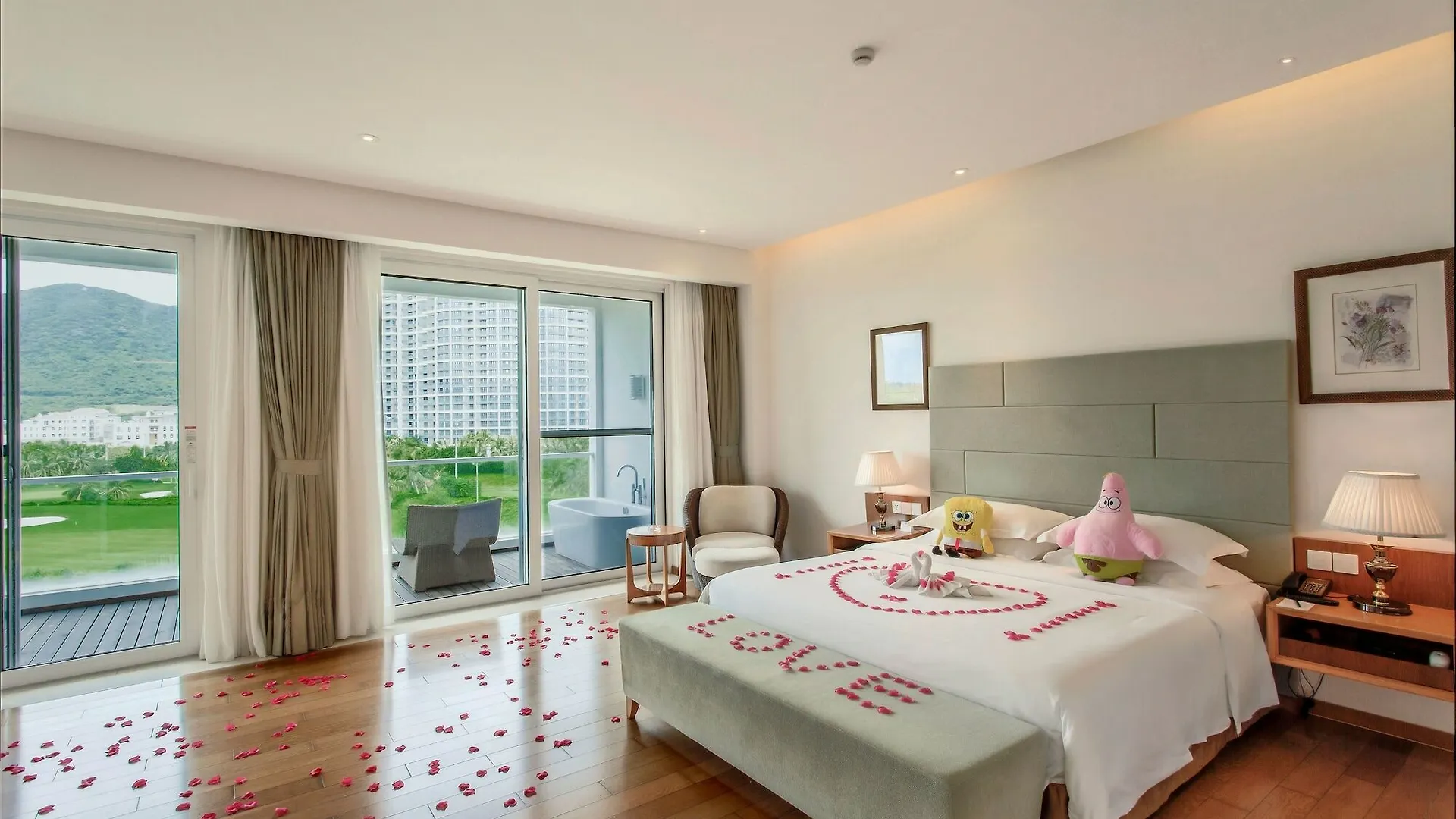 Hotel Mingshen Golf & Bay Resort Sanya