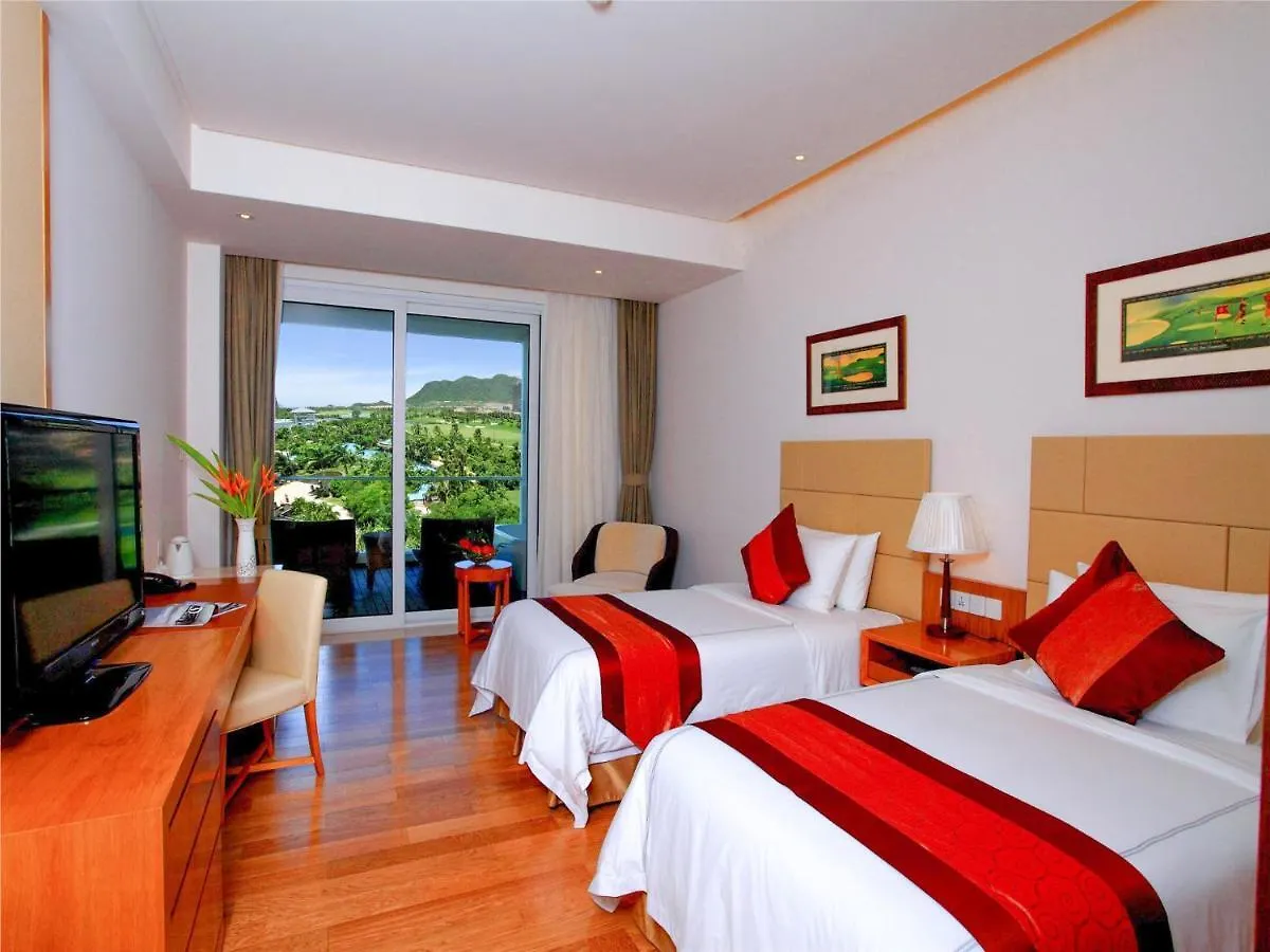 Mingshen Golf & Bay Resort Sanya 5*,
